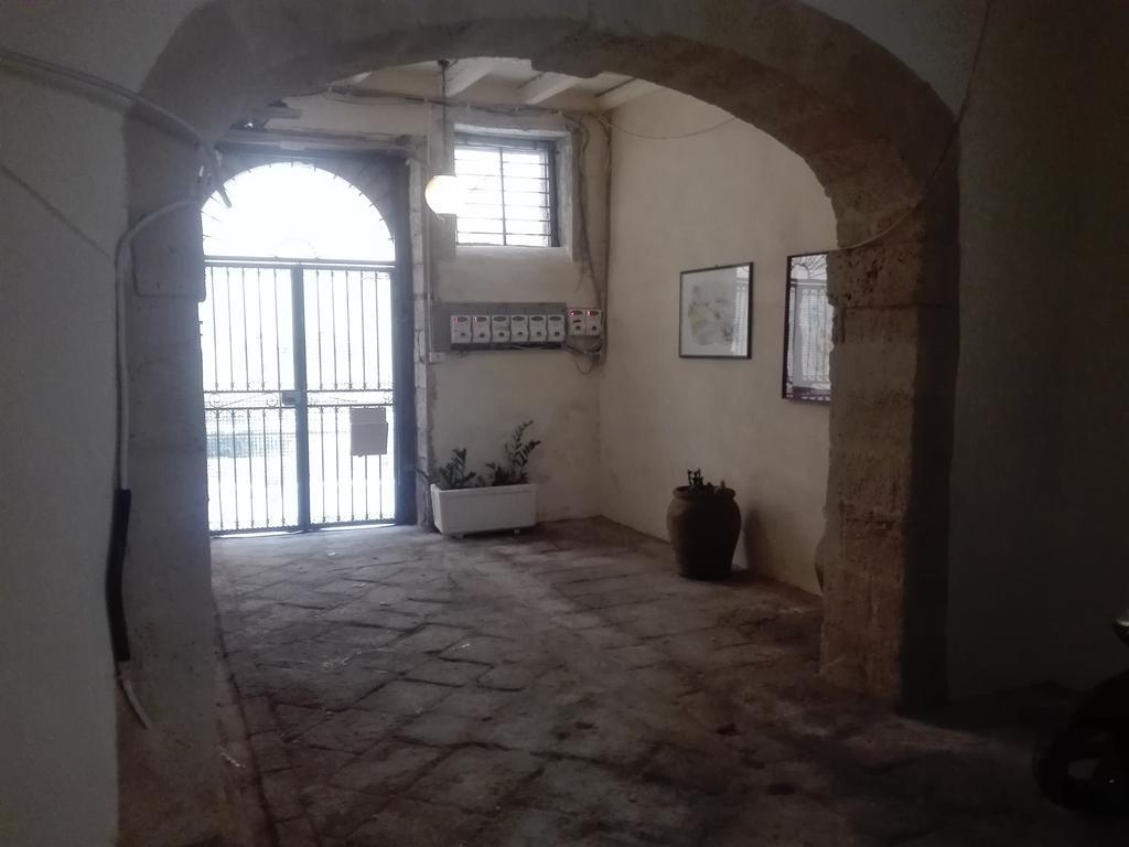 דירות סירקוזה Casa Del Carmine מראה חיצוני תמונה