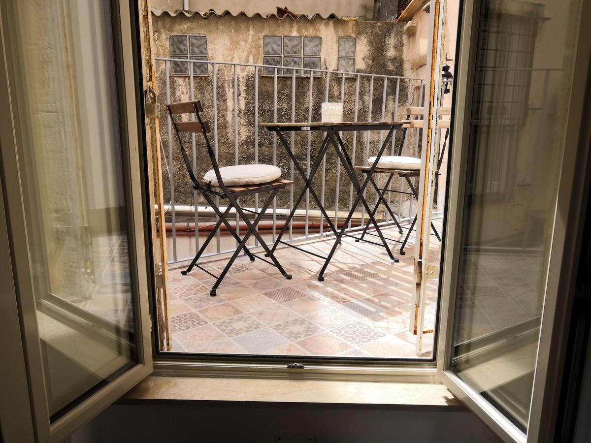 דירות סירקוזה Casa Del Carmine מראה חיצוני תמונה