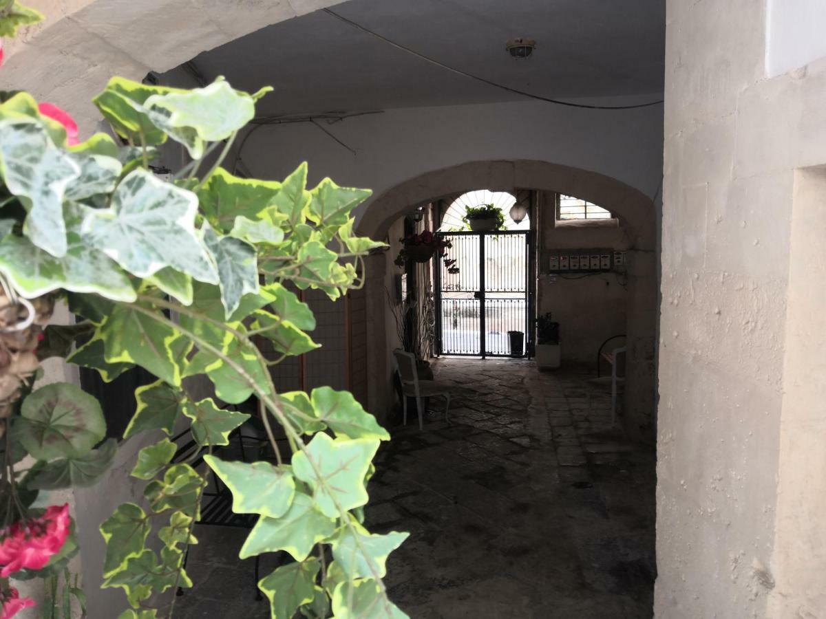 דירות סירקוזה Casa Del Carmine מראה חיצוני תמונה